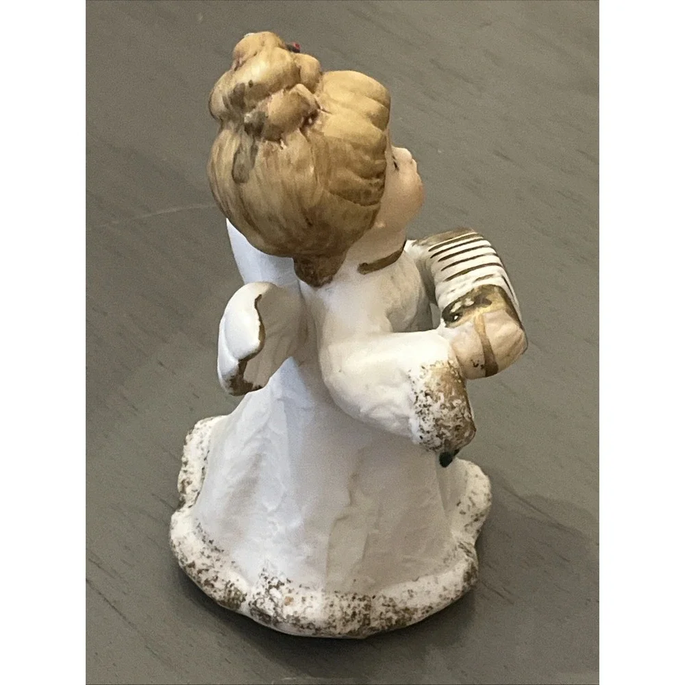 Homco Vintage Christmas‎ Angel Accordion Bisque Figurine